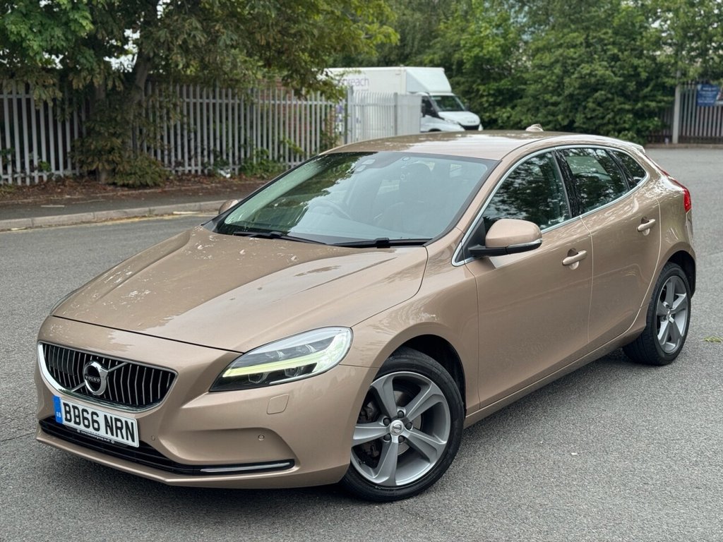 Volvo V40