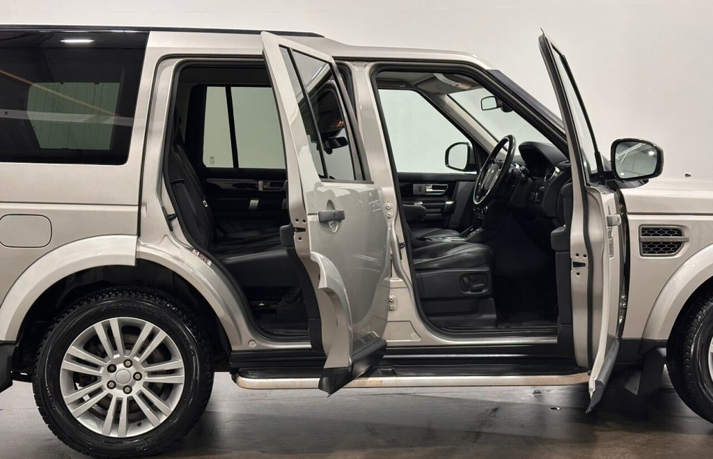 Land Rover Discovery 4