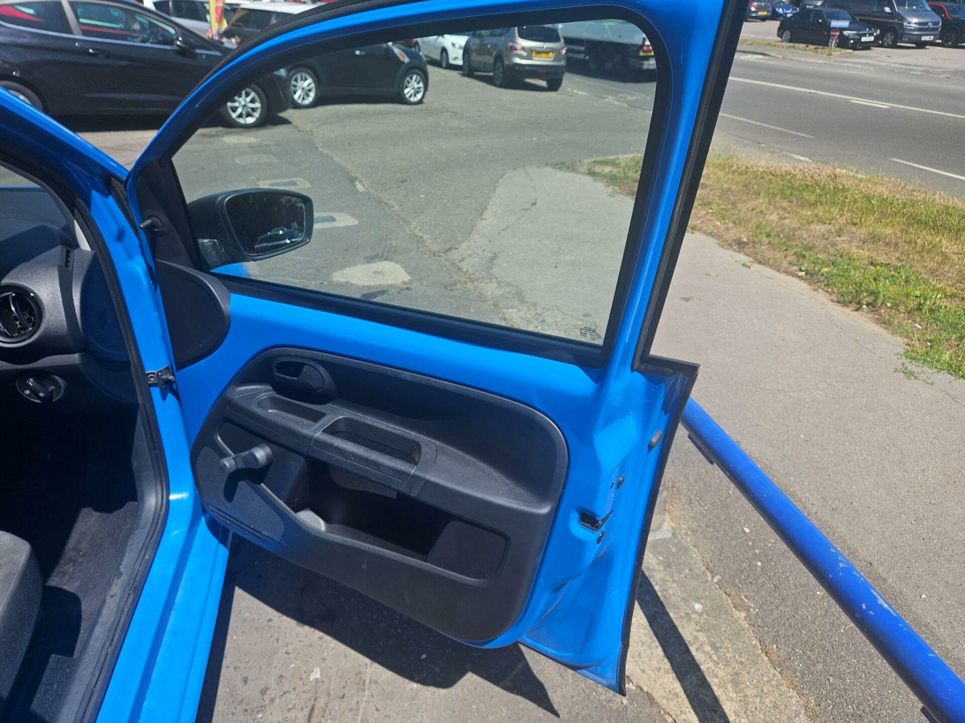 Volkswagen UP