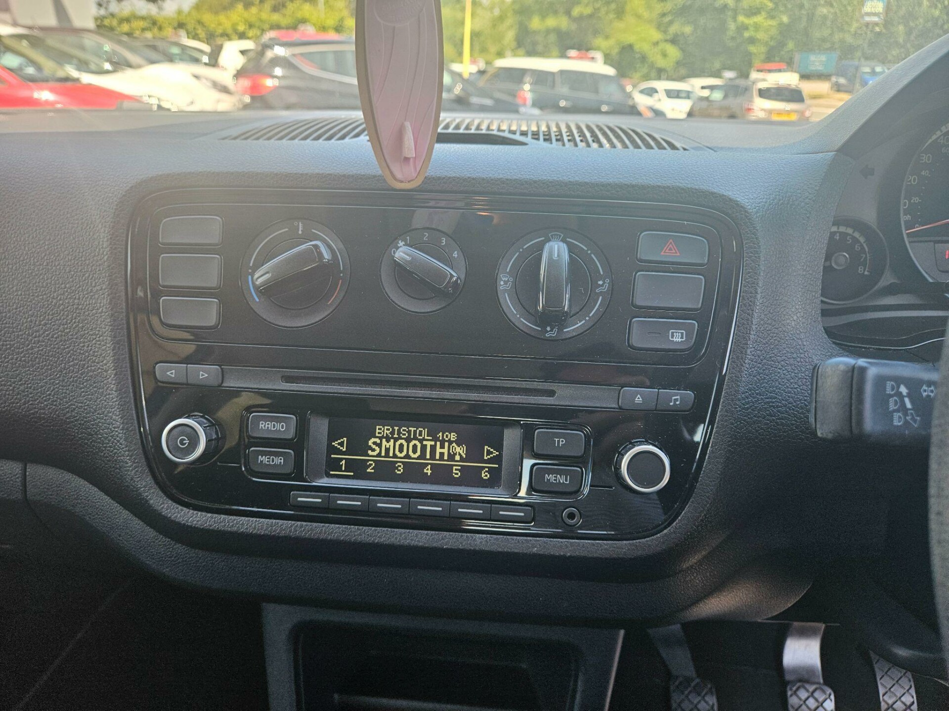 Volkswagen UP