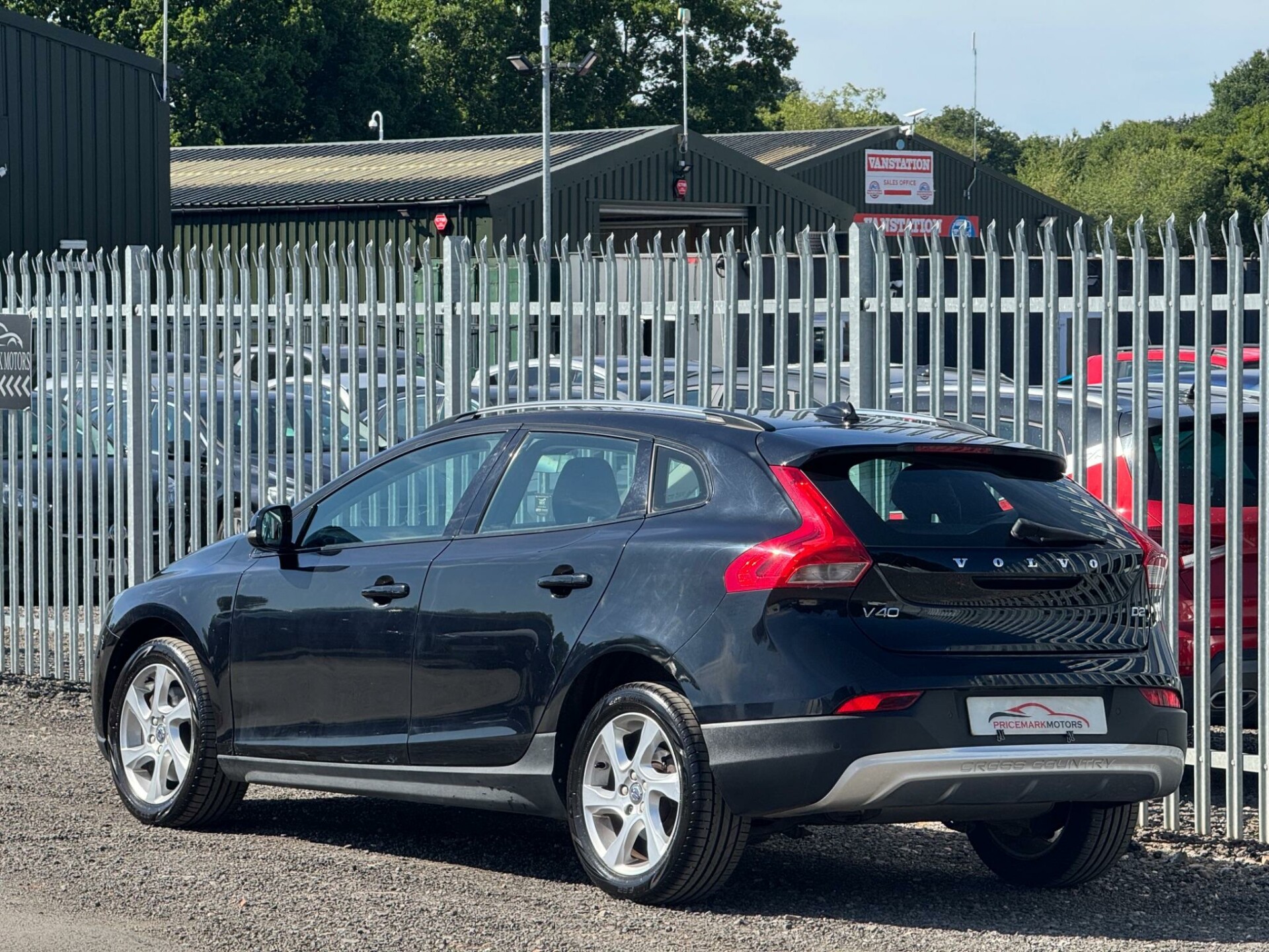 Volvo V40