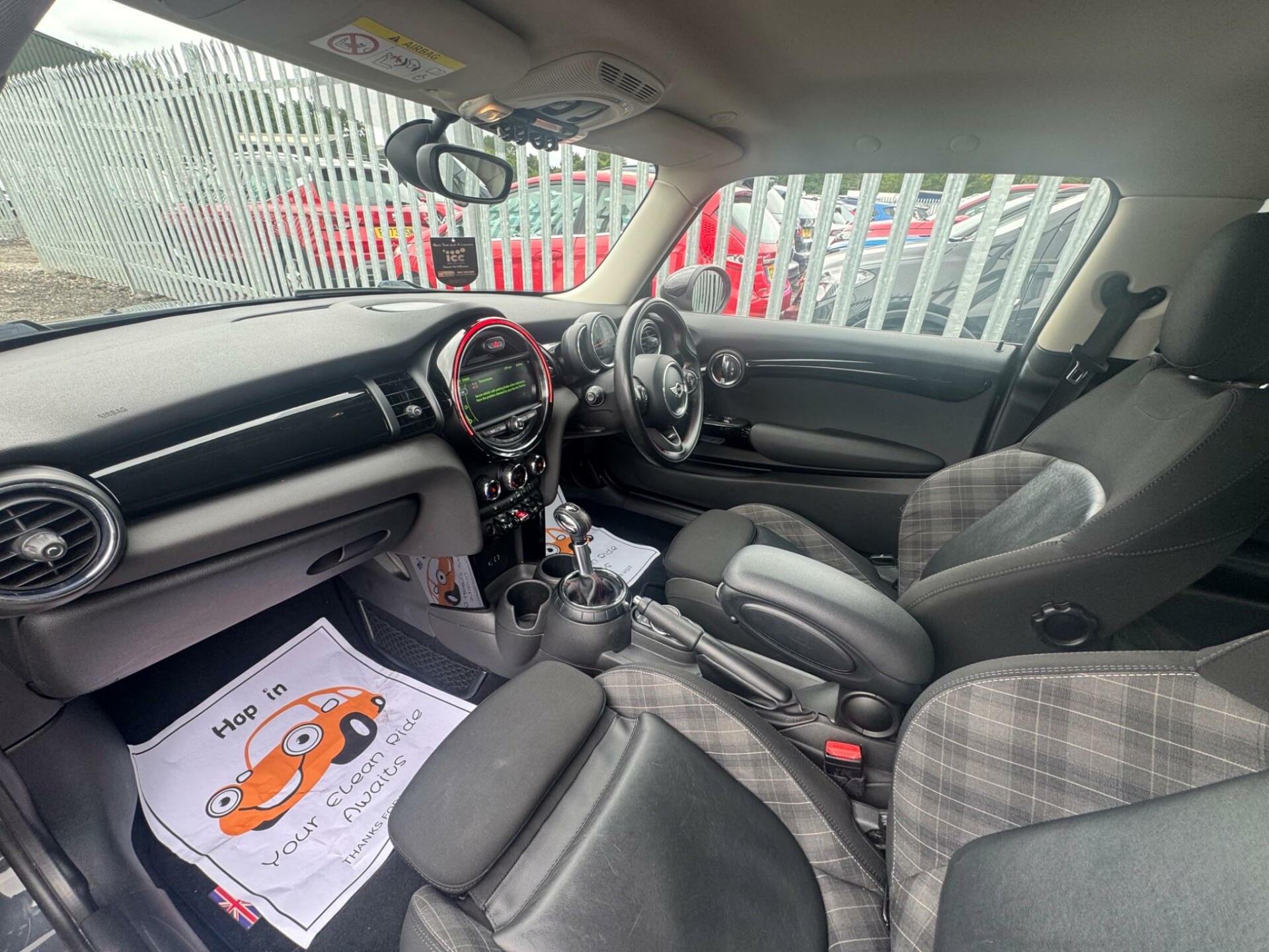 MINI Hatch