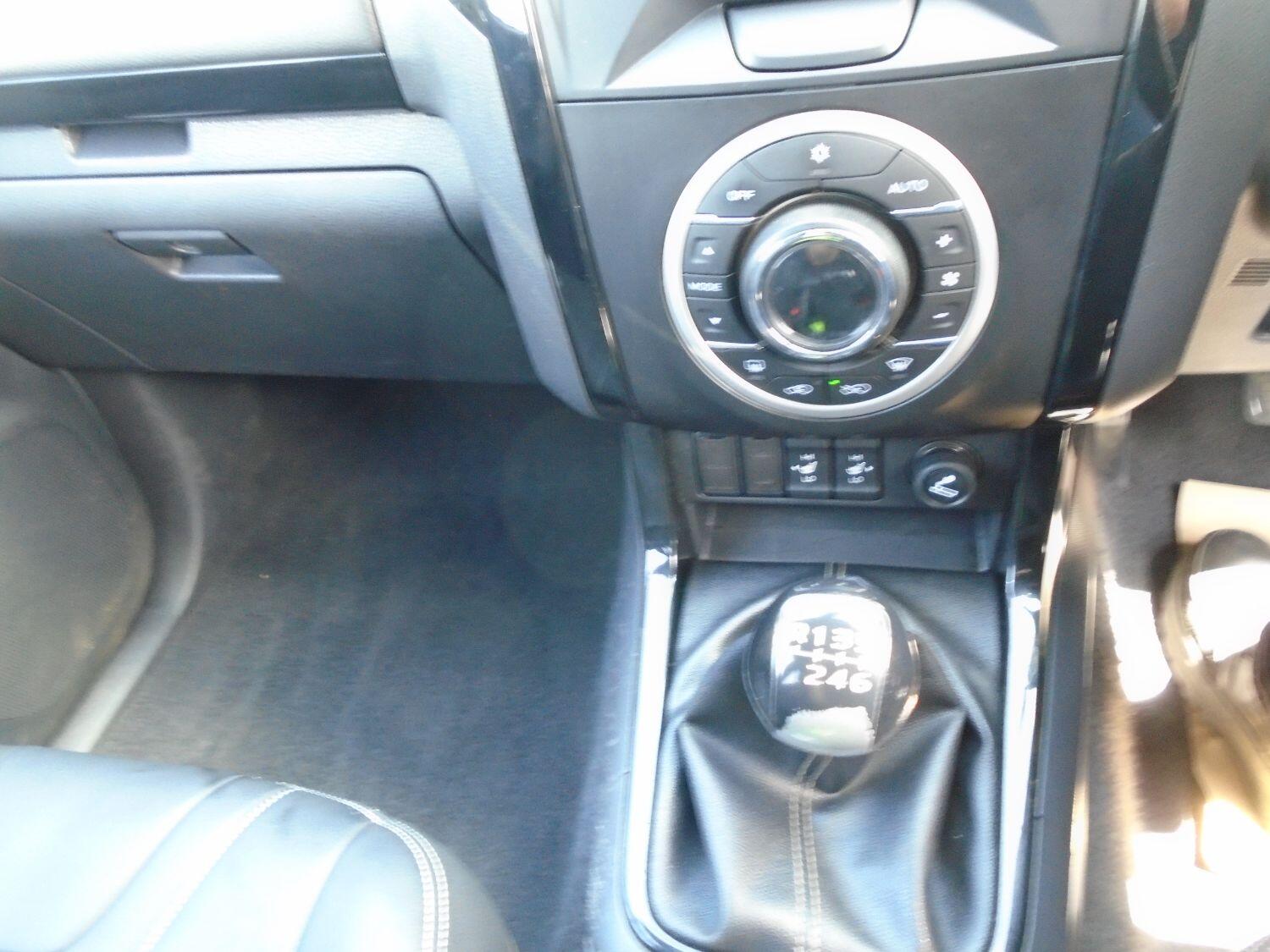 Isuzu D Max