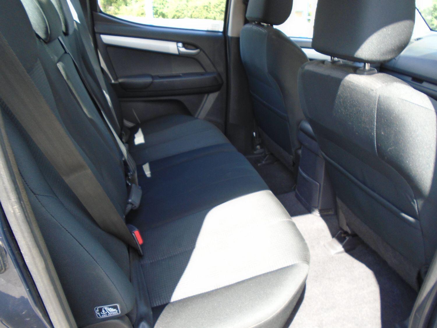 Isuzu D Max