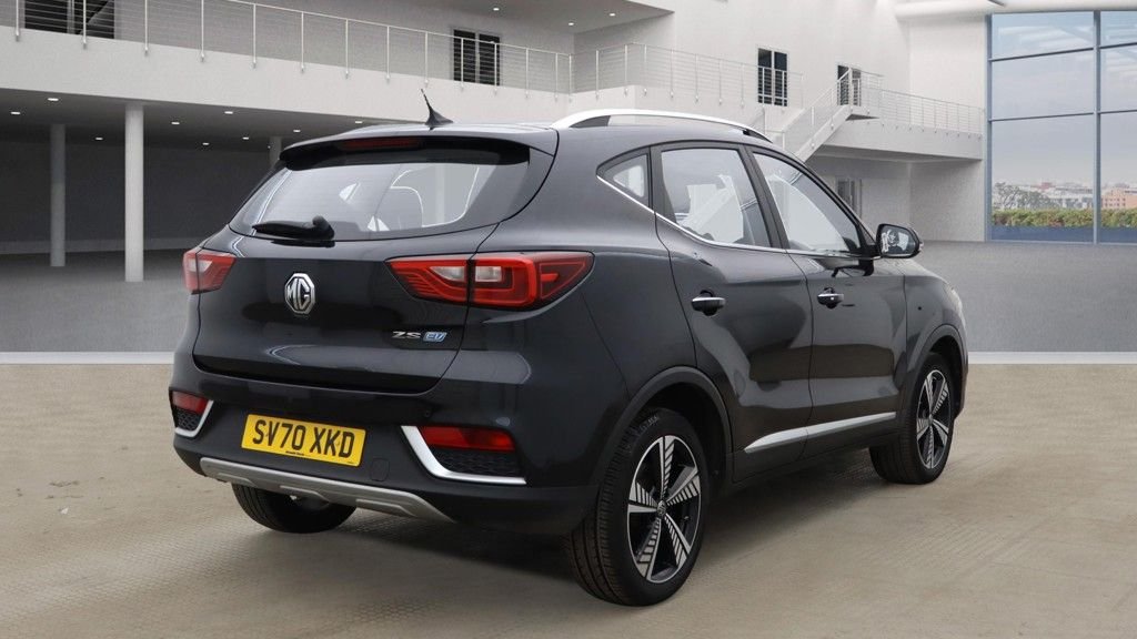 MG ZS