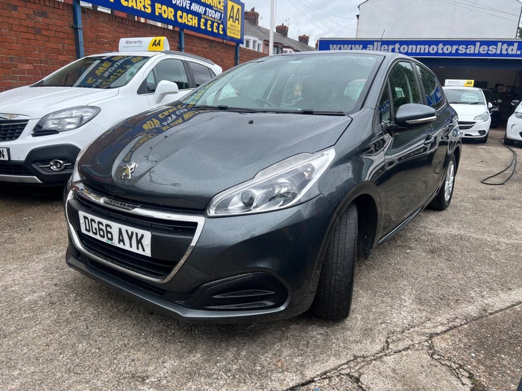 Peugeot 208