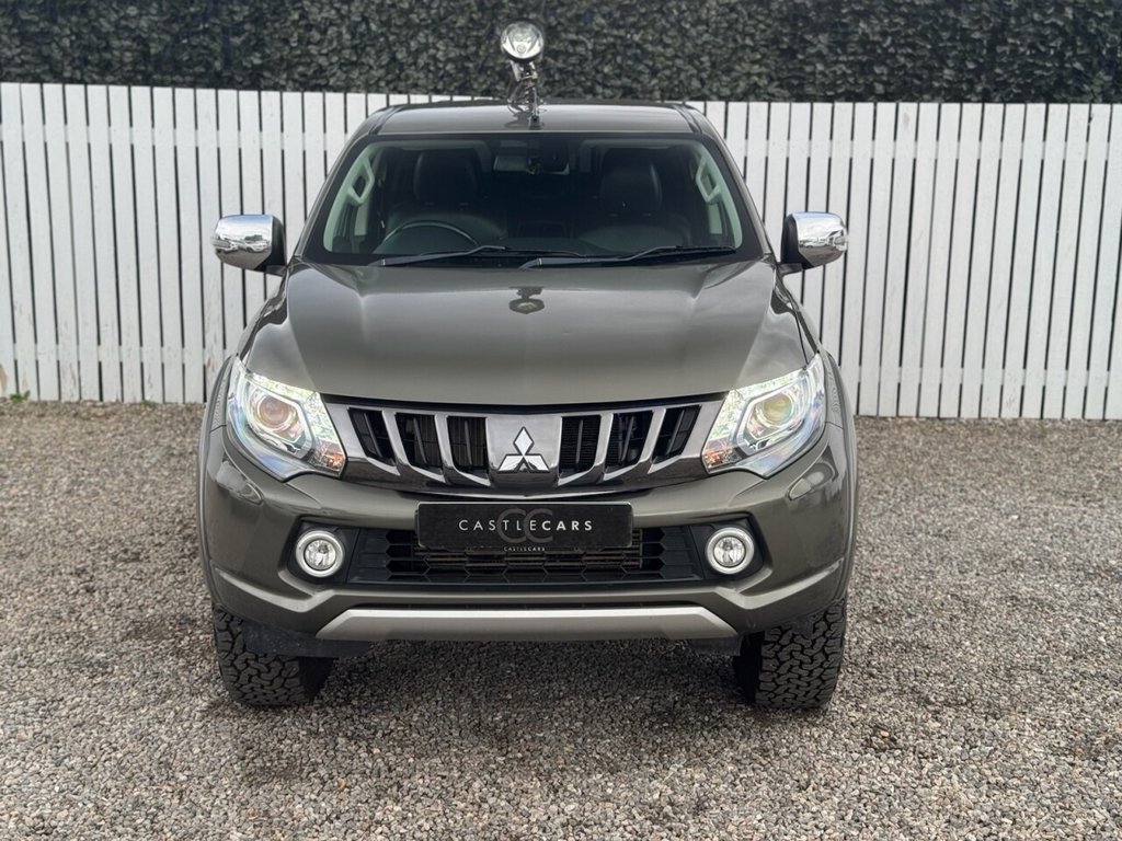 Mitsubishi L200