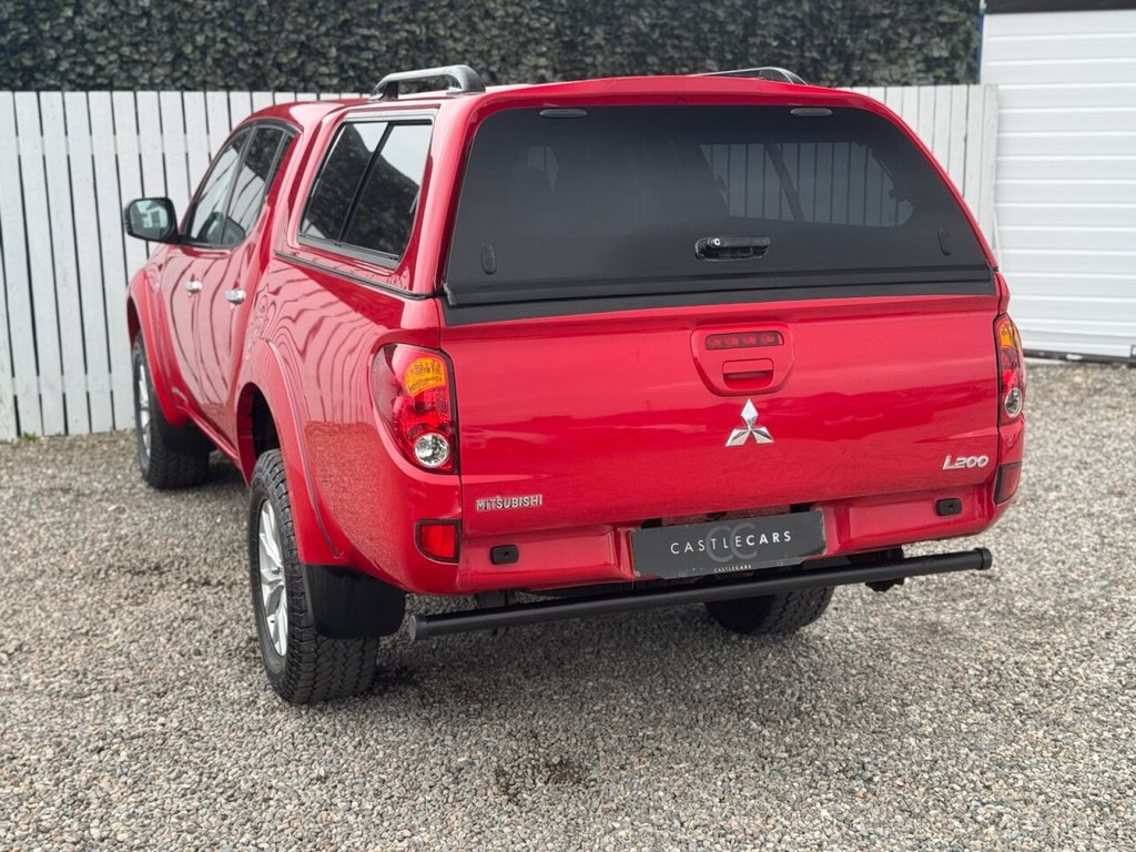Mitsubishi L200