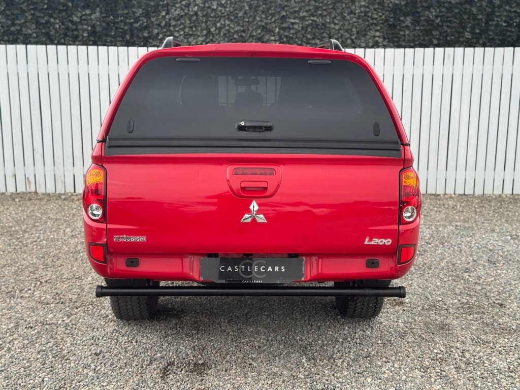 Mitsubishi L200
