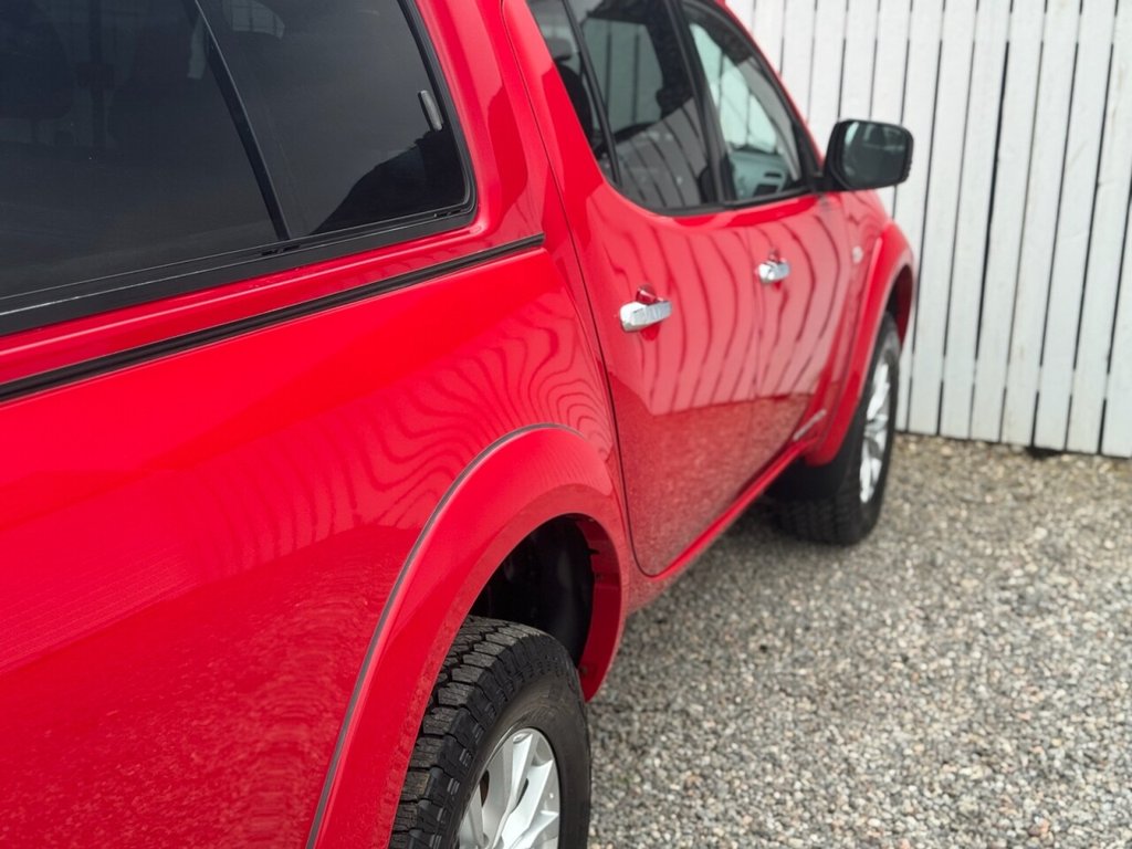 Mitsubishi L200