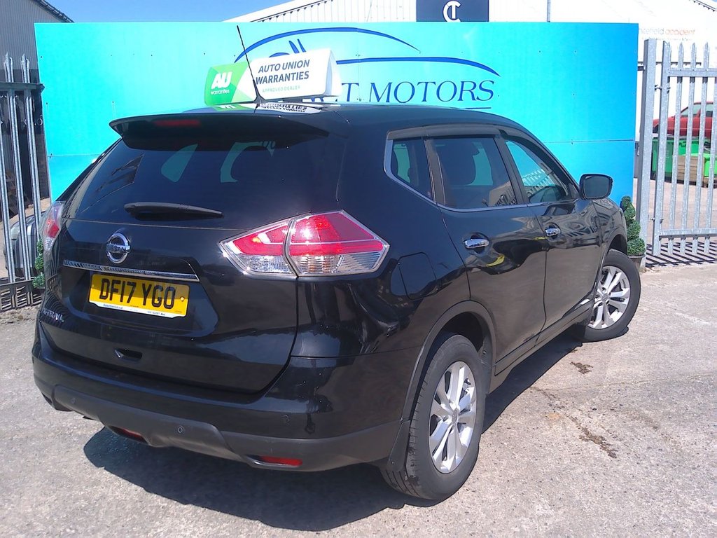 Nissan X Trail