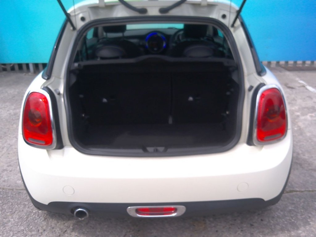 MINI Hatch