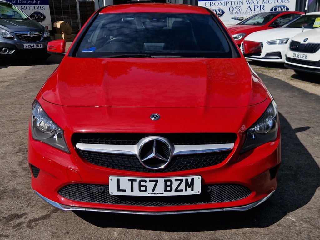 Mercedes Benz CLA