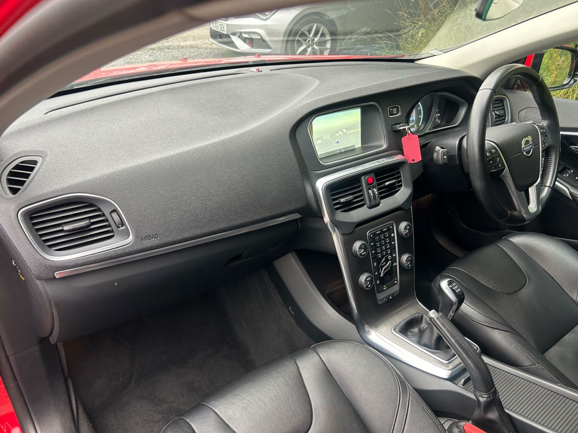 Volvo V40