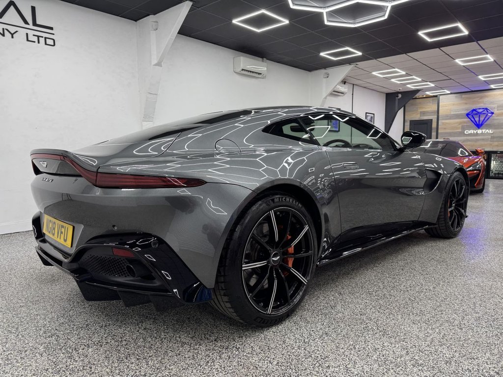 Aston Martin Vantage
