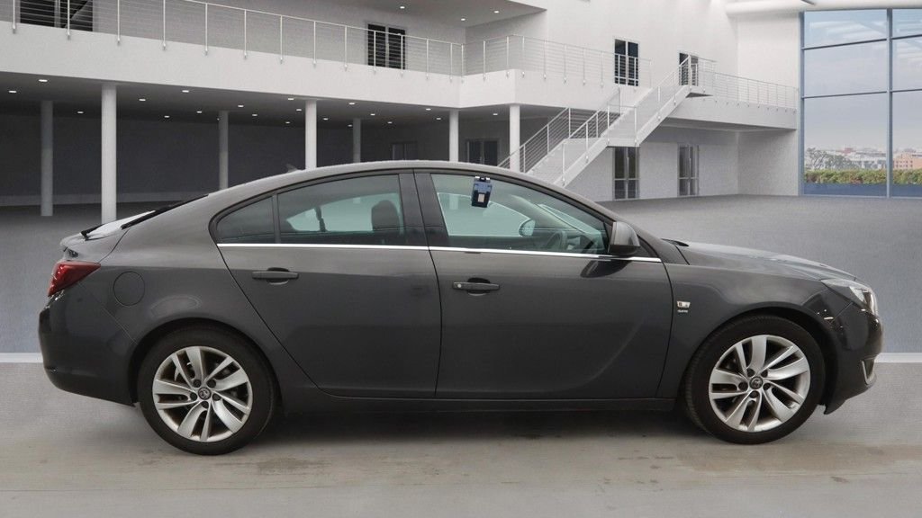 Vauxhall Insignia