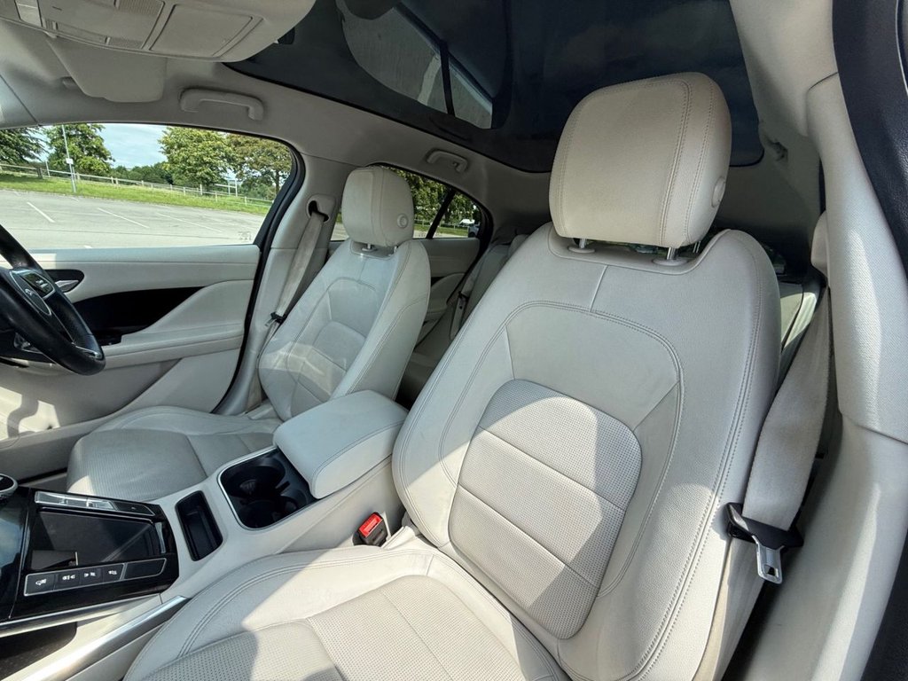 Jaguar I Pace