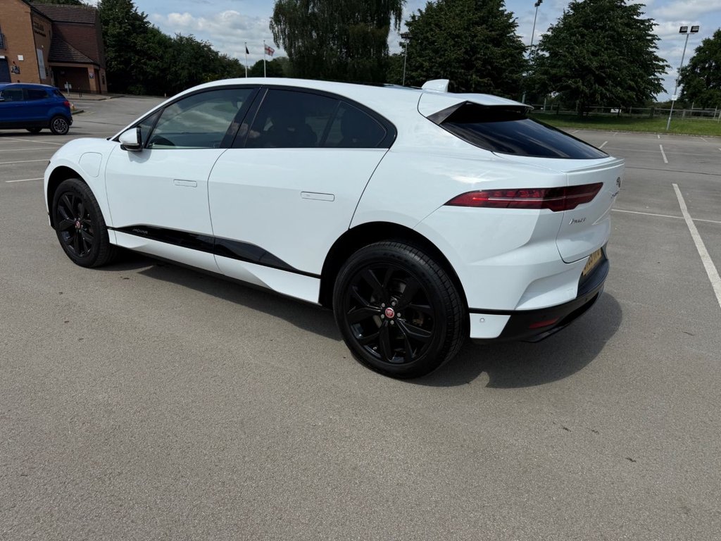 Jaguar I Pace