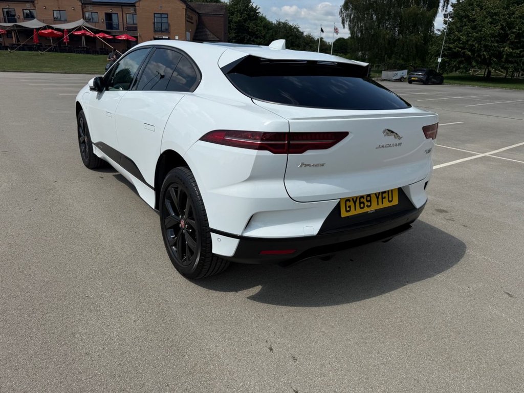 Jaguar I Pace