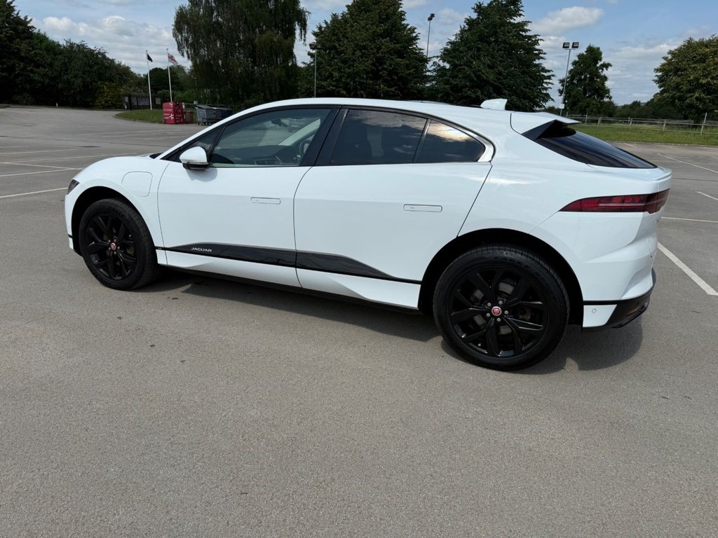Jaguar I Pace