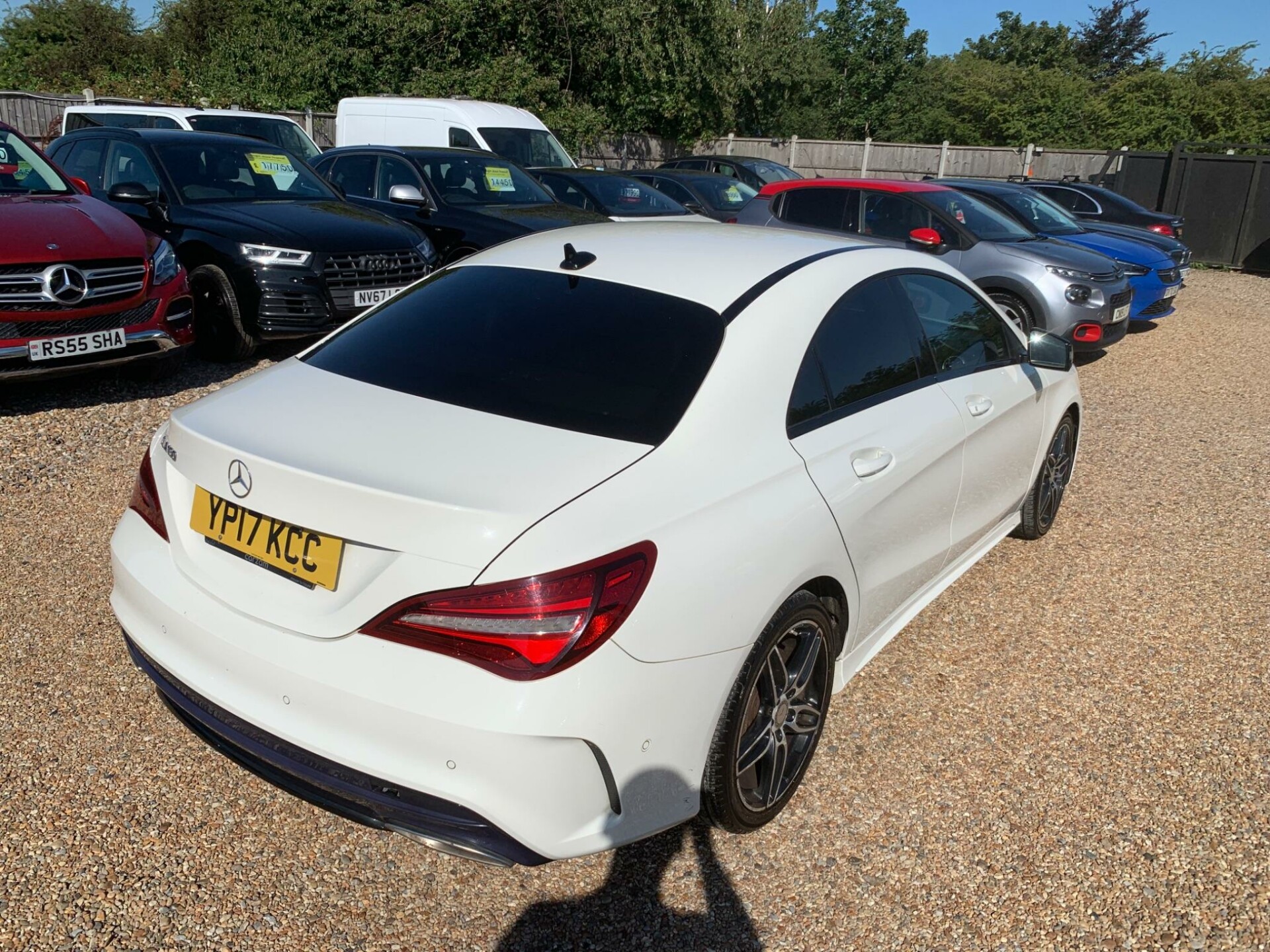 Mercedes Benz CLA