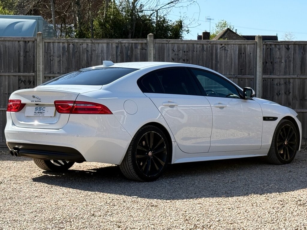 Jaguar XE
