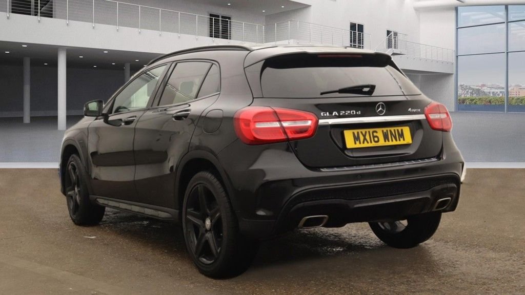 Mercedes Benz GLA Class