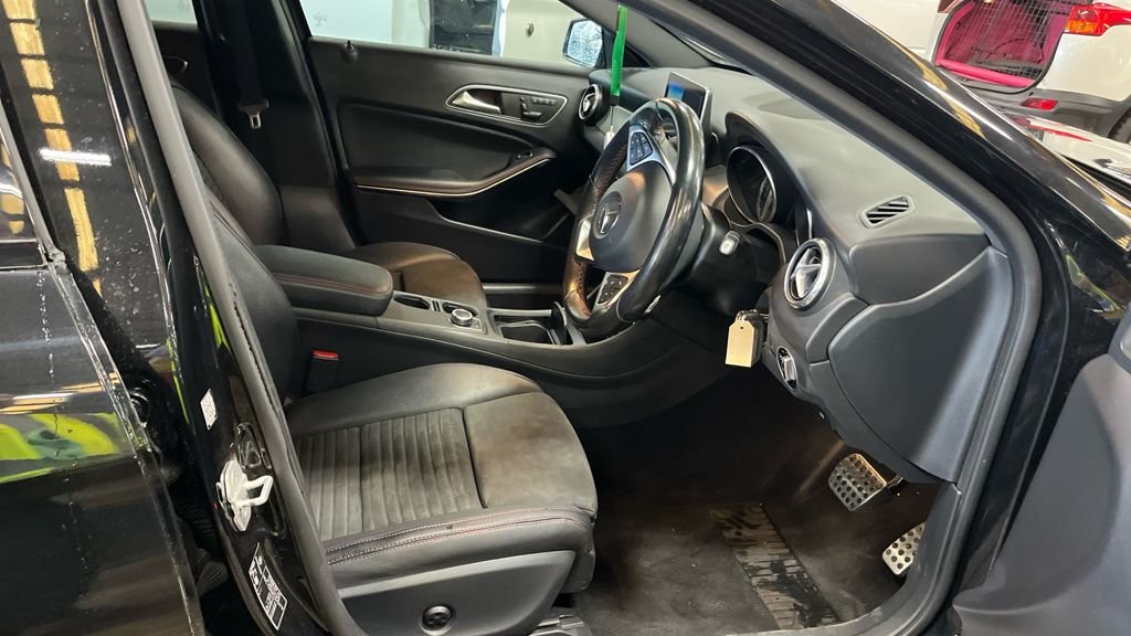 Mercedes Benz GLA Class