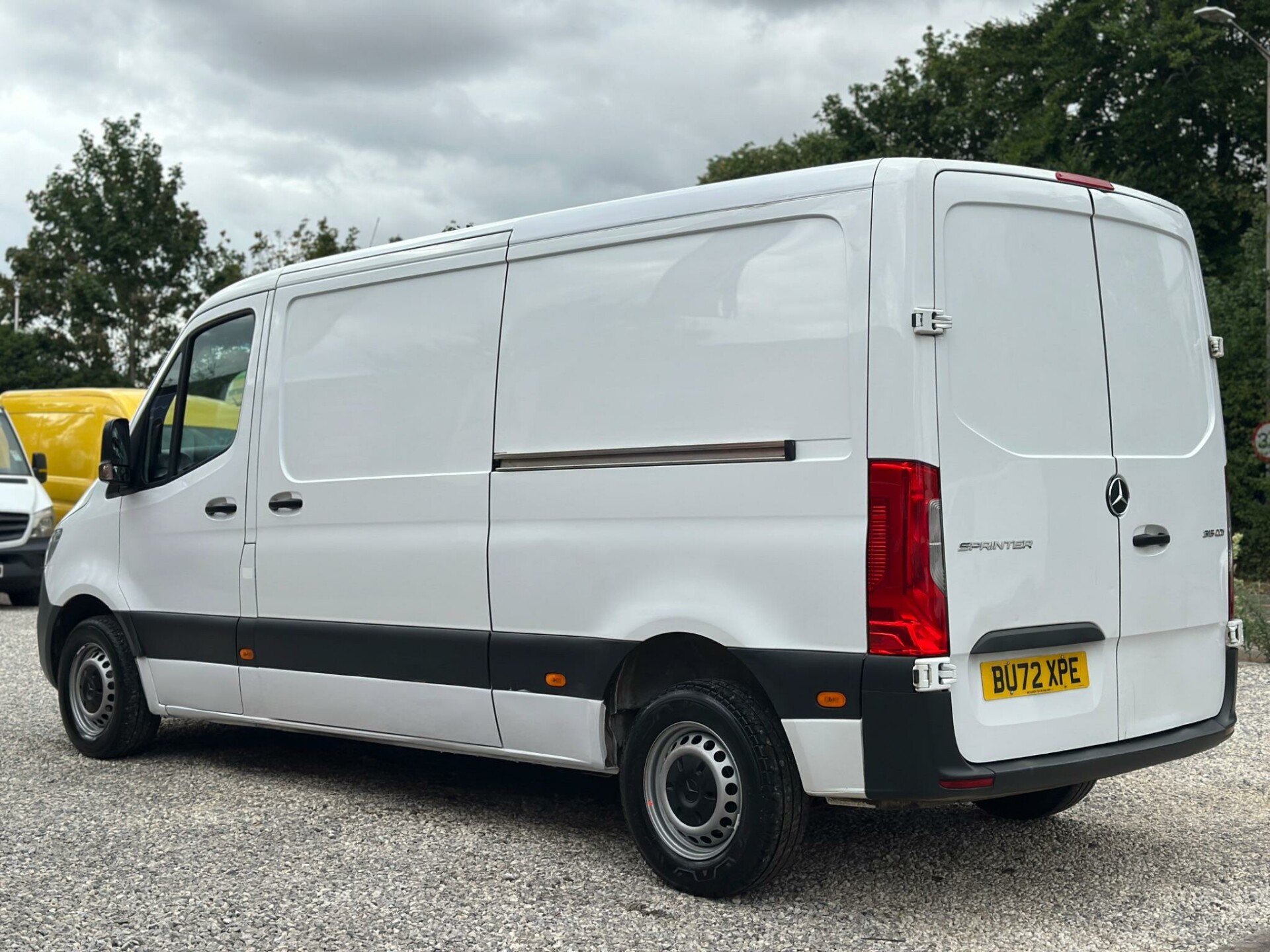 Mercedes Benz Sprinter