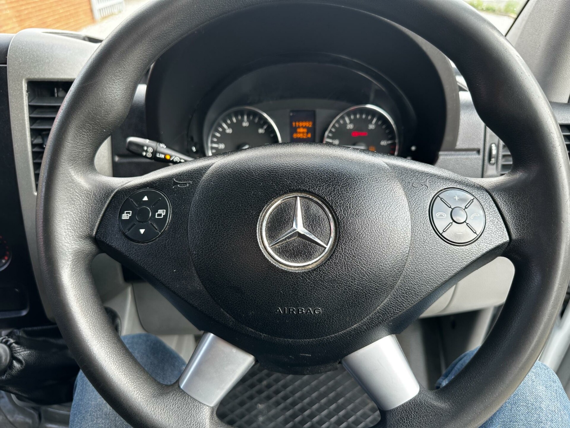 Mercedes Benz Sprinter