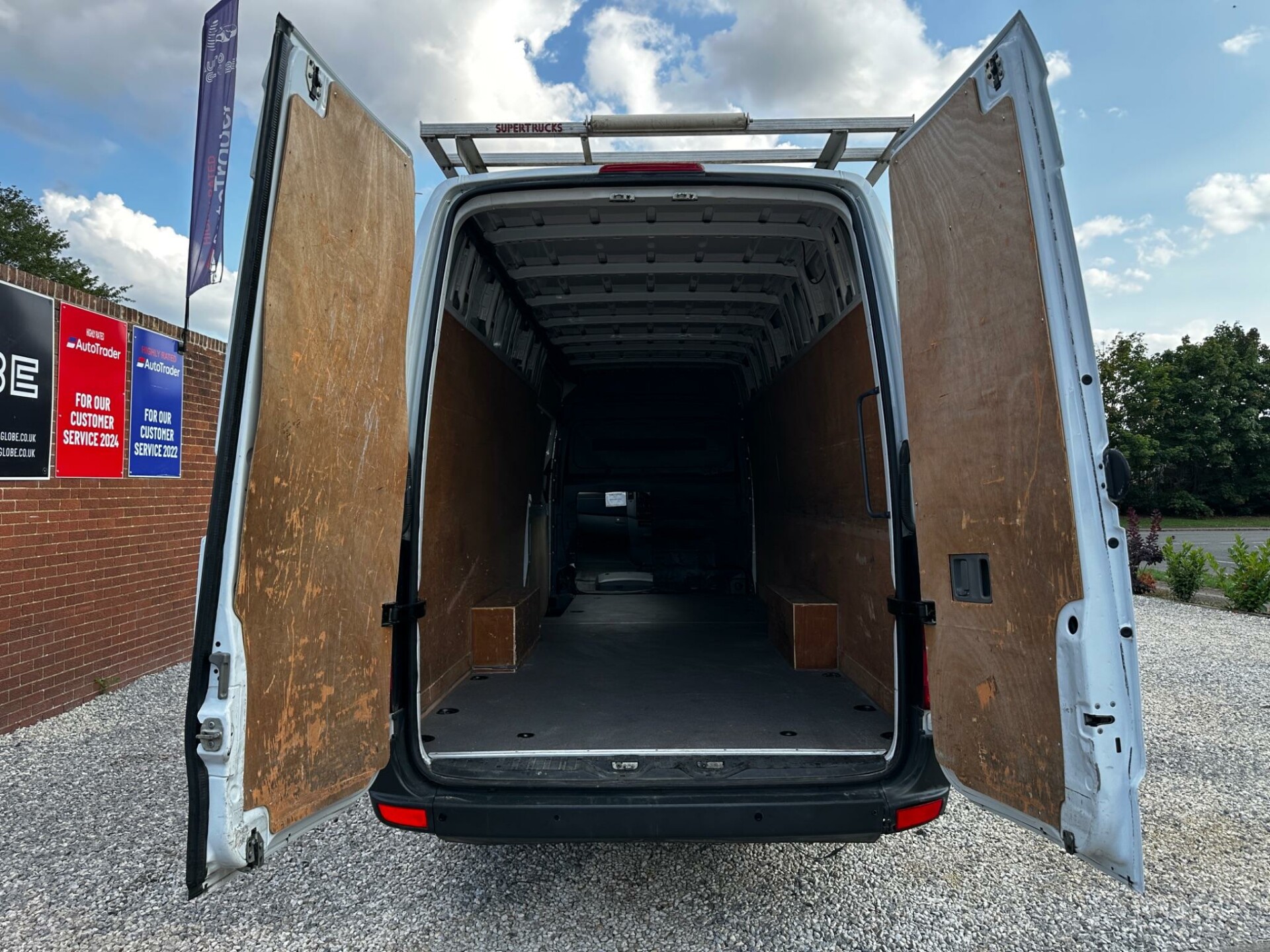 Mercedes Benz Sprinter