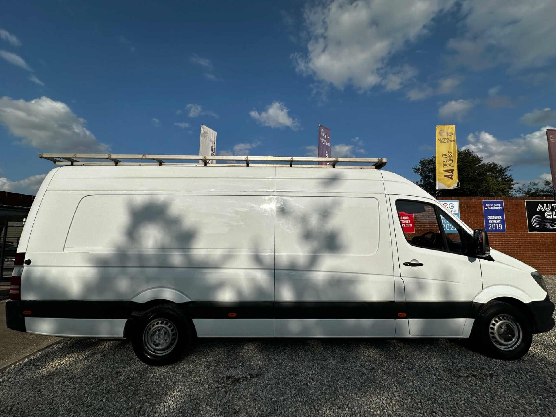 Mercedes Benz Sprinter
