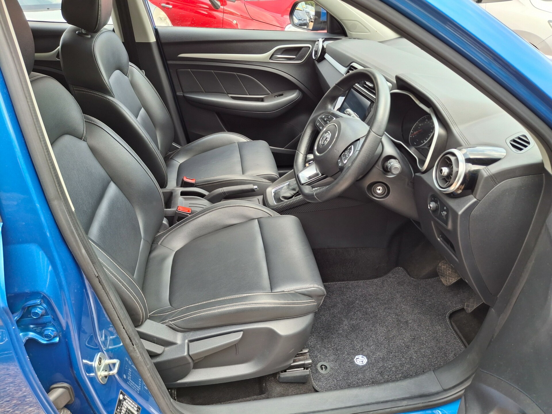 MG ZS