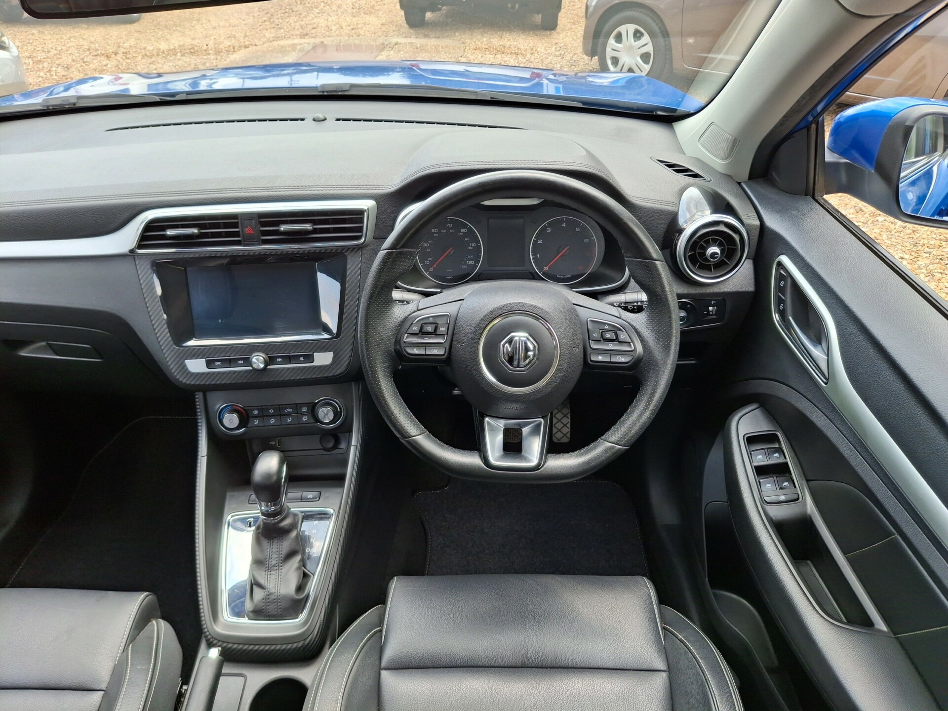 MG ZS