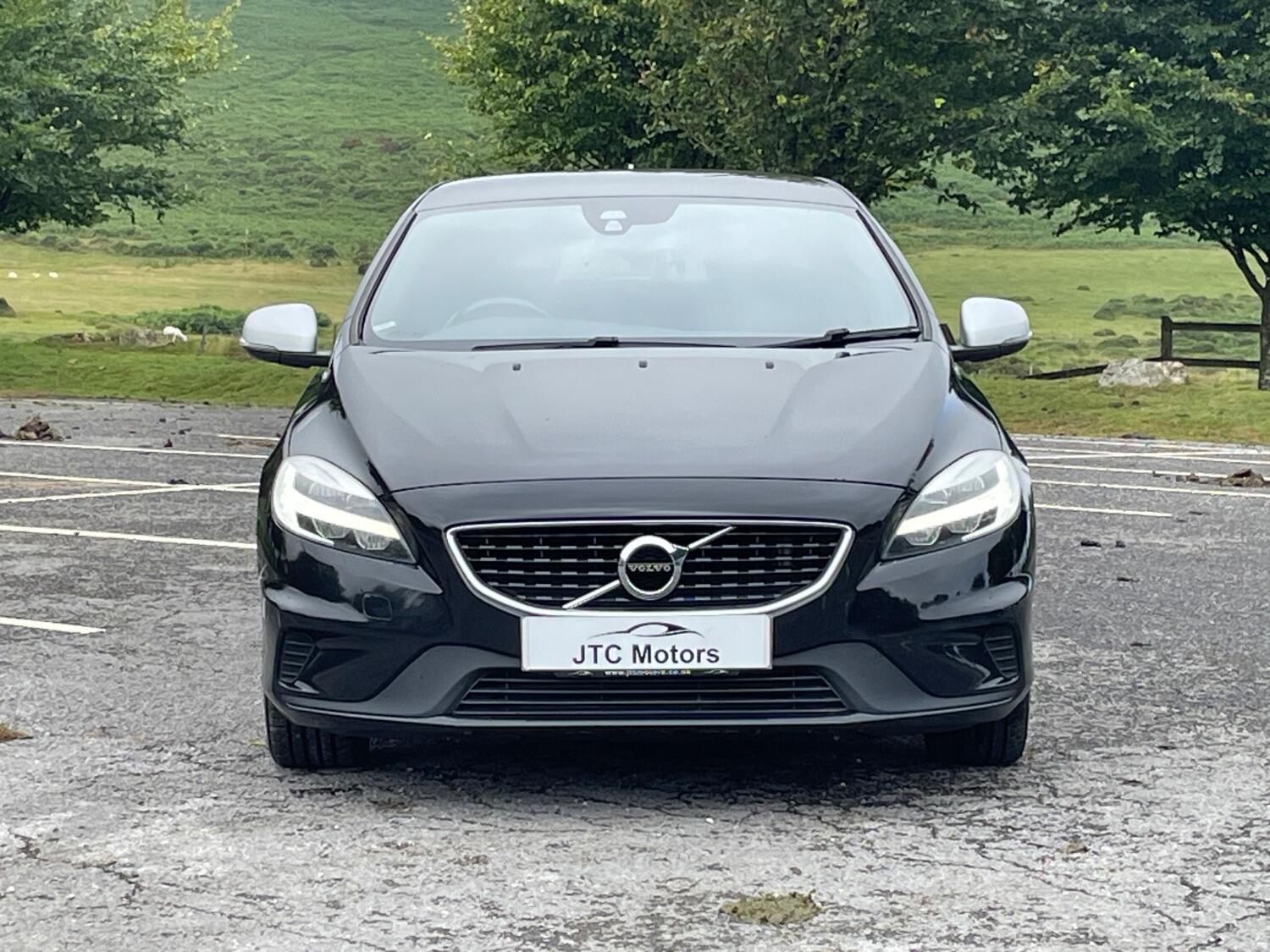 Volvo V40