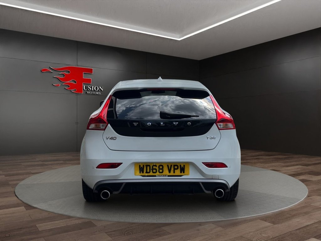 Volvo V40