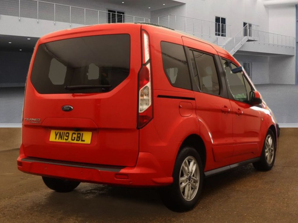Ford Tourneo