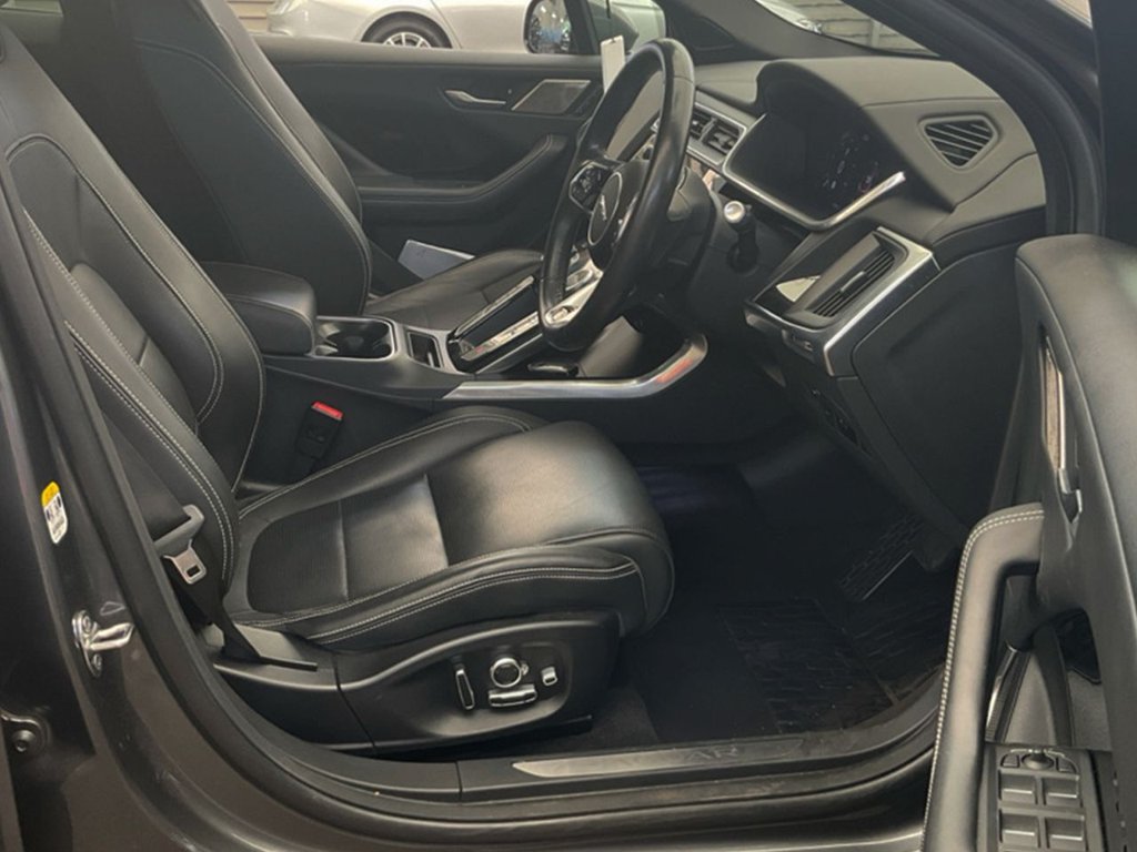 Jaguar I Pace