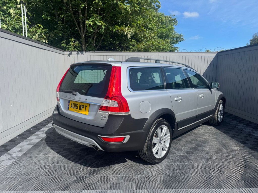 Volvo XC70