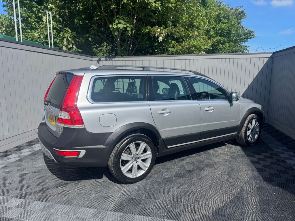 Volvo XC70