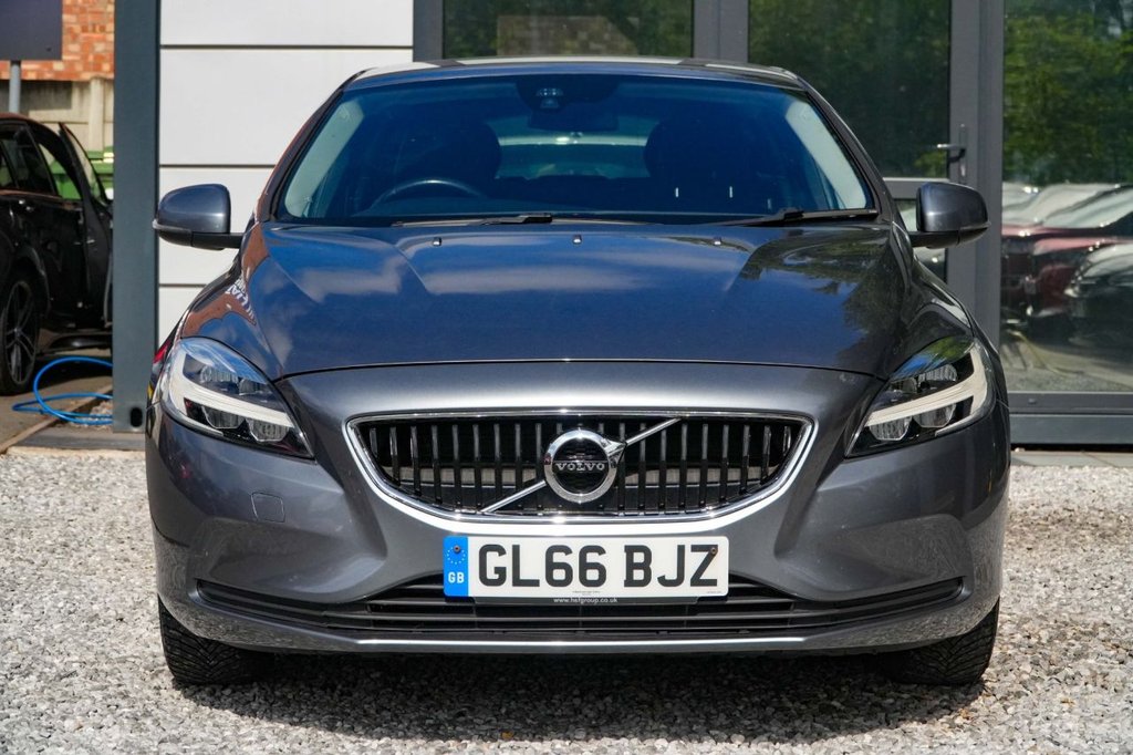 Volvo V40