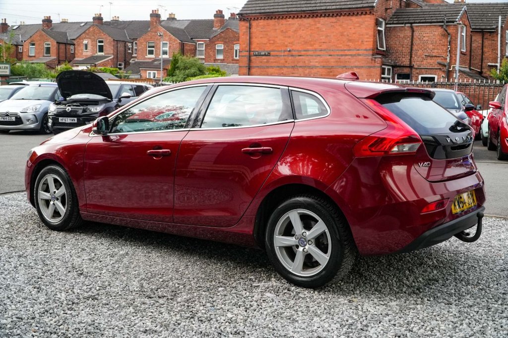 Volvo V40