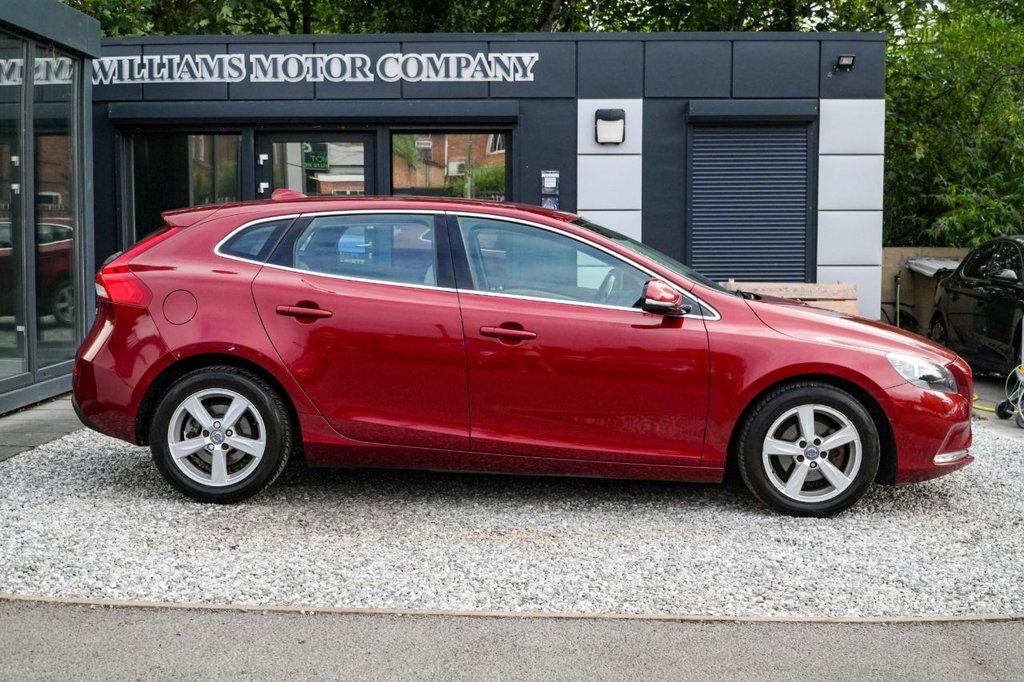 Volvo V40