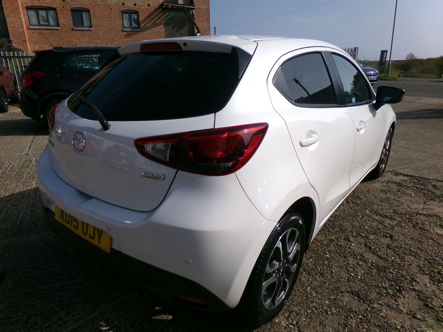 Mazda 2