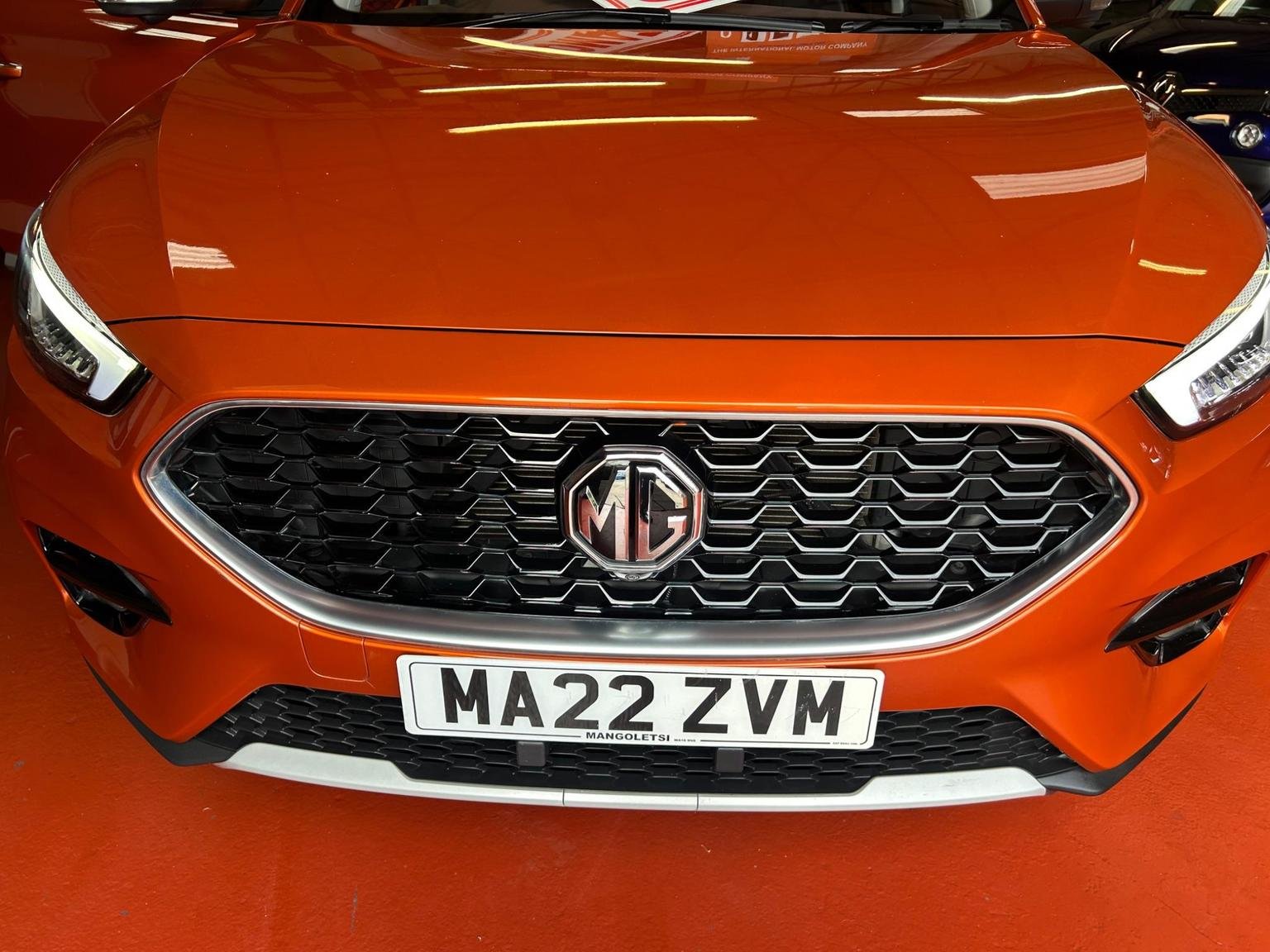 MG ZS