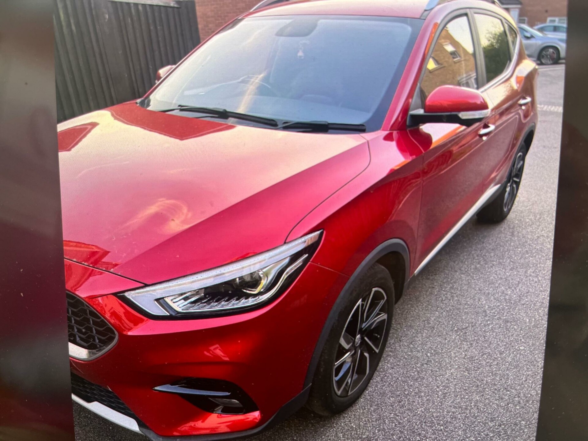 MG ZS