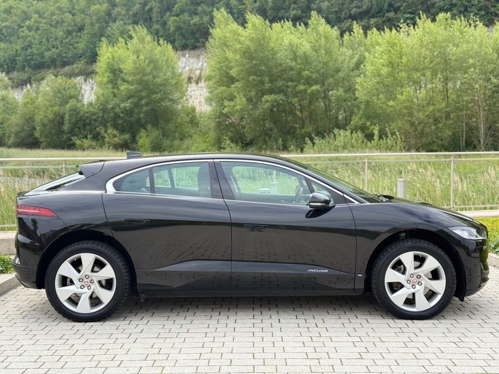 Jaguar I Pace