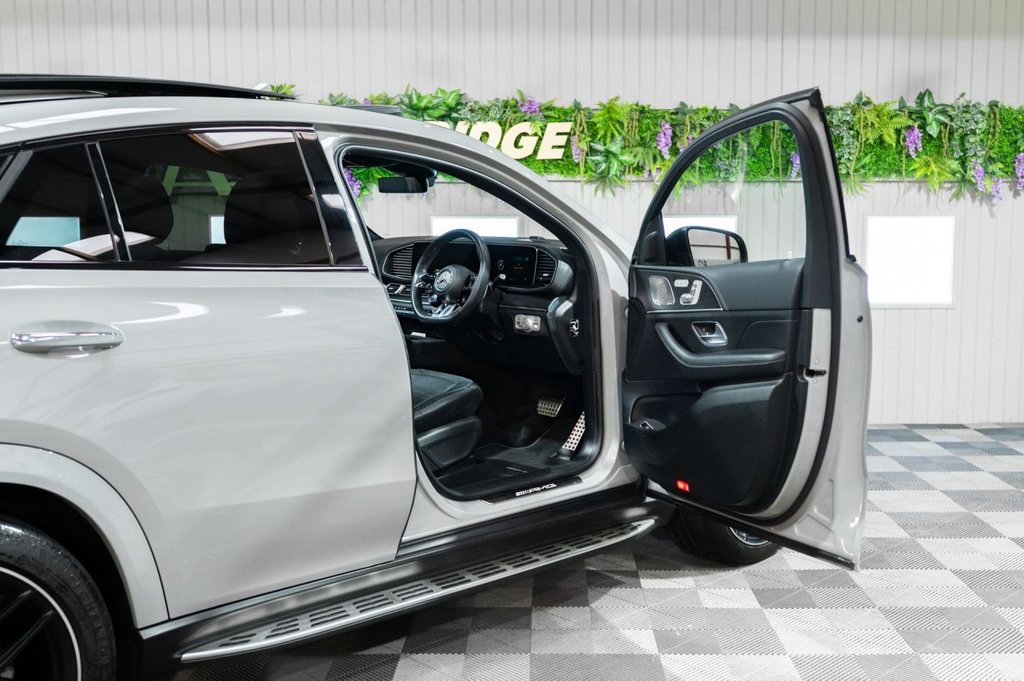 Mercedes Benz GLE-CLASS