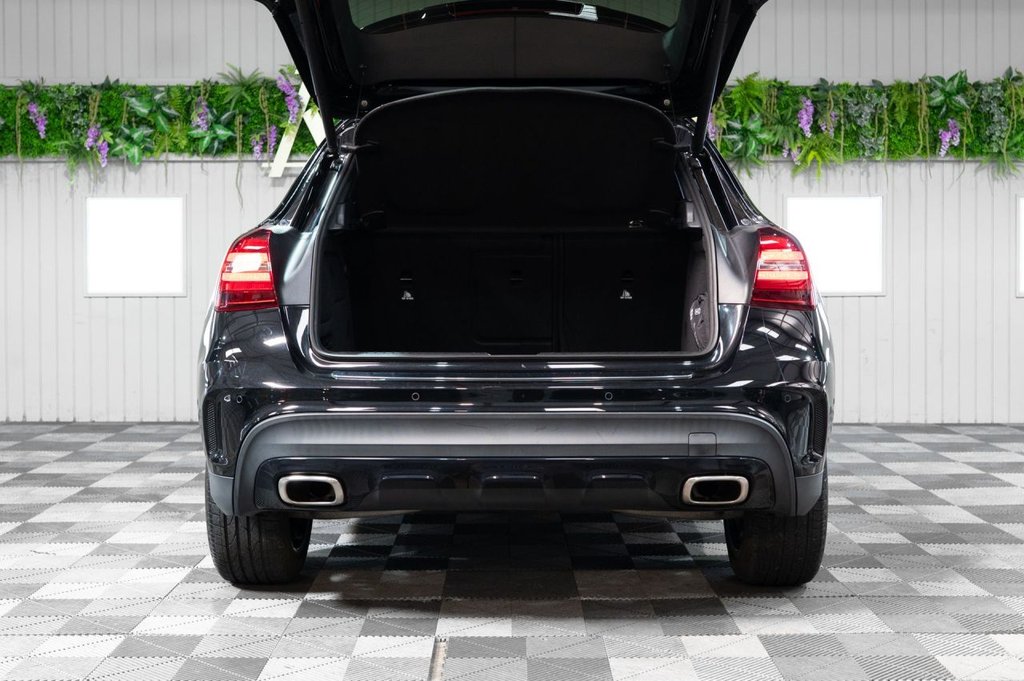 Mercedes Benz GLA Class