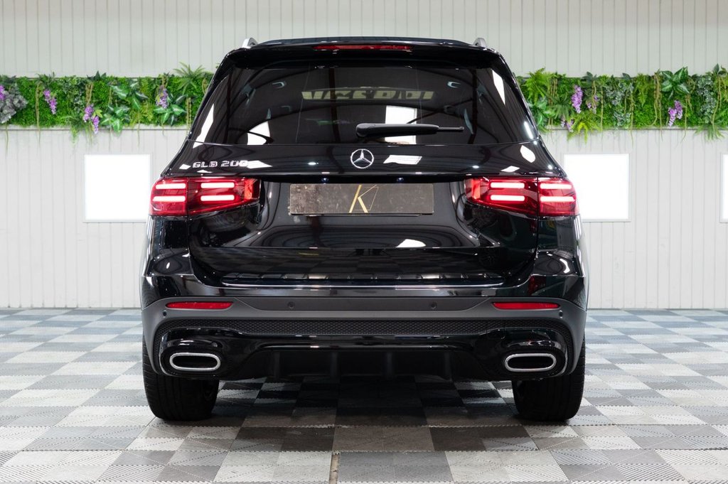 Mercedes Benz Glb